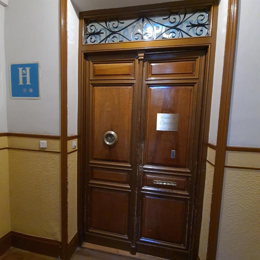 Hostal Oporto Madrid Luaran gambar