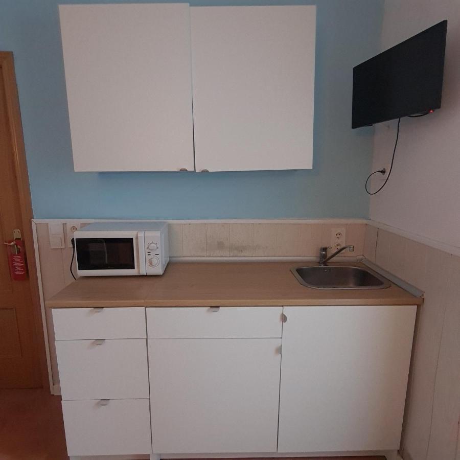 Hostal Oporto Madrid Luaran gambar