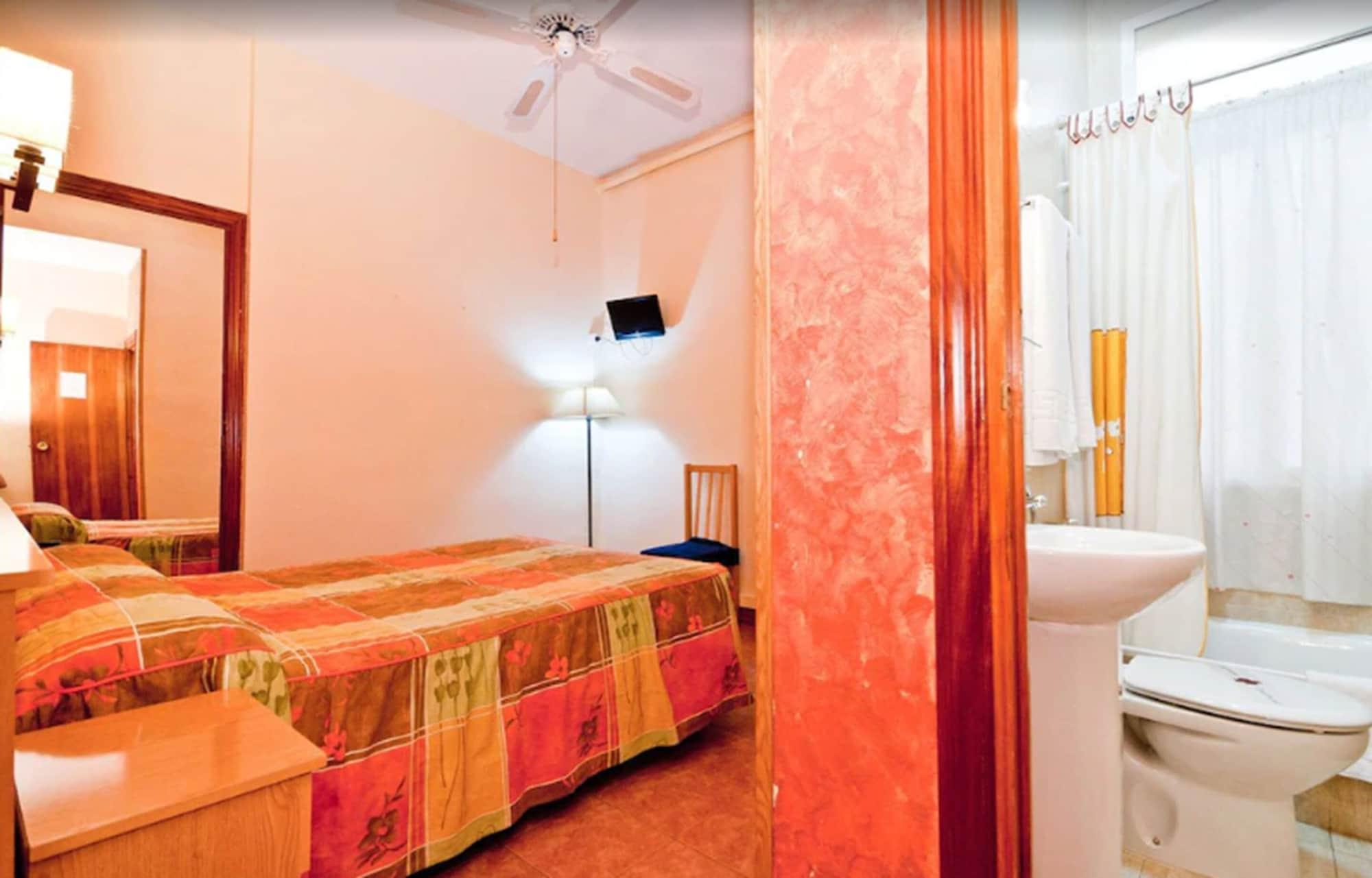 Hostal Oporto Madrid Luaran gambar